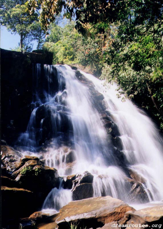 Sirimane Waterfalls