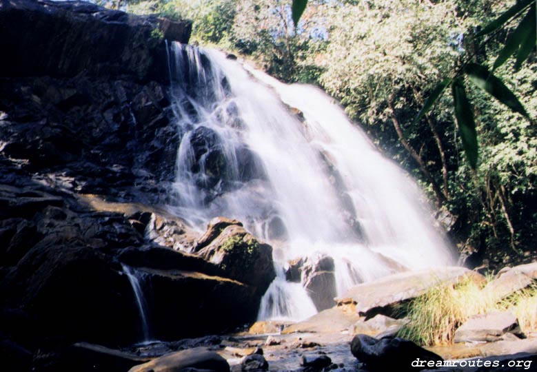 Sirimane falls